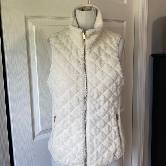 Abercrombie & Fitch Fleece Vest - Picture 2 of 12